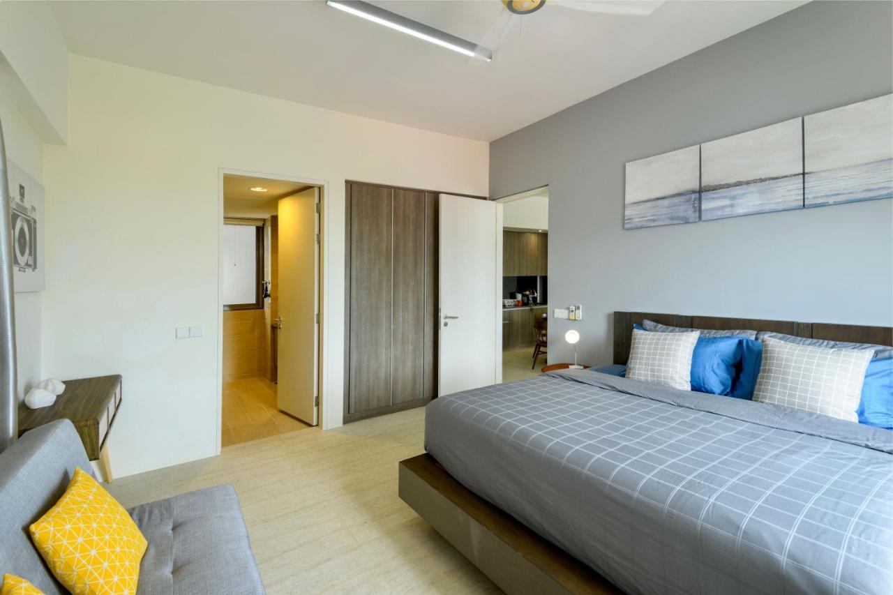 By The Sea Beach Front Apartment Batu Ferringhi Exterior photo