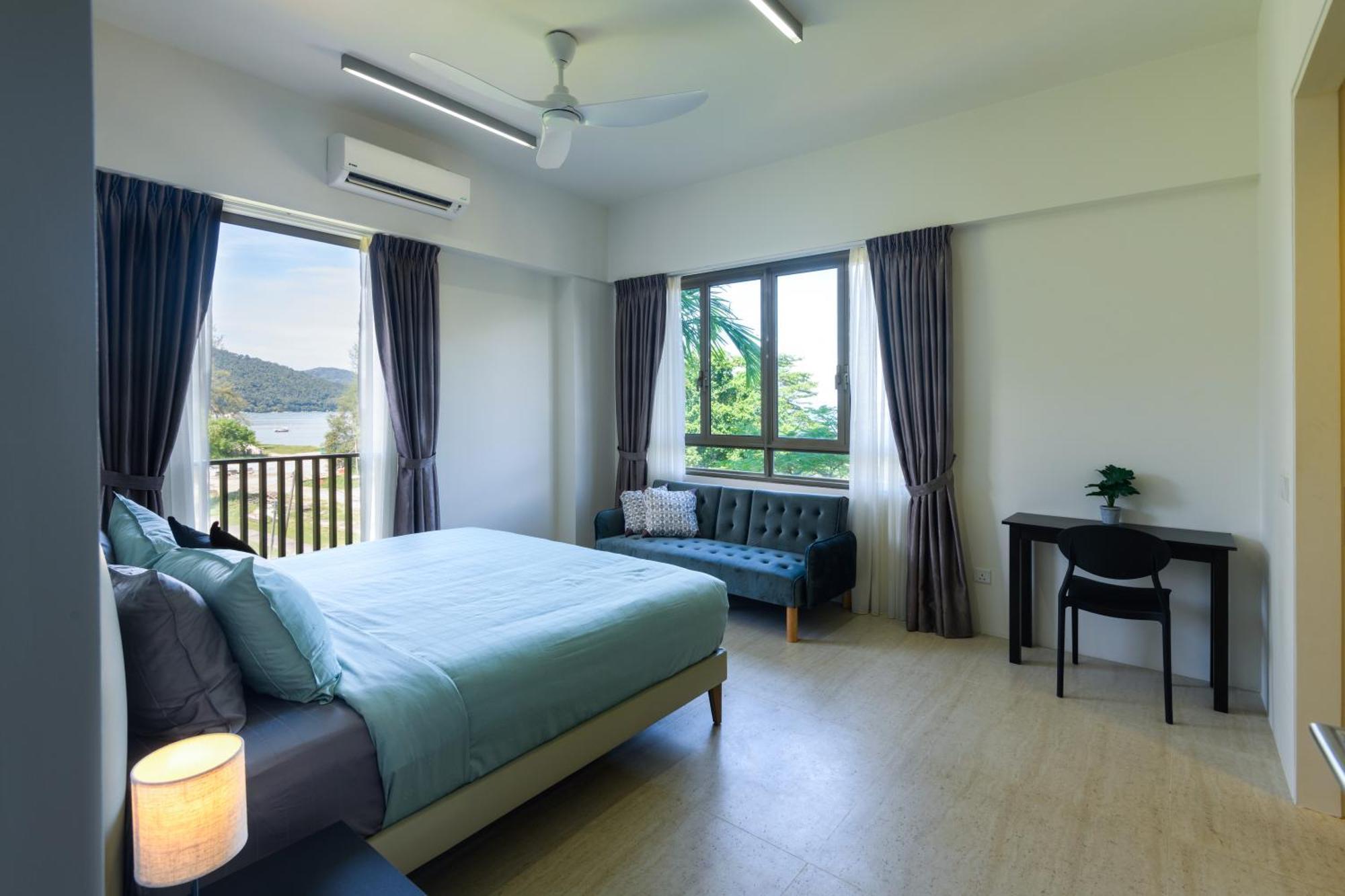 By The Sea Beach Front Apartment Batu Ferringhi Exterior photo